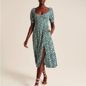 Abercrombie & Fitch Short Sleeve Smocked Midi